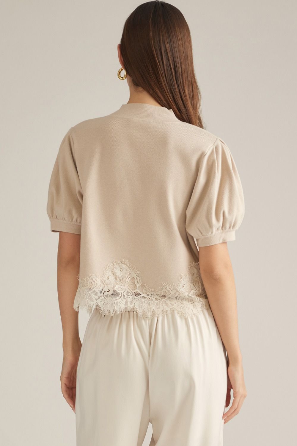 SOLID SHORT PUFF SLEEVE SWEATER TOP
