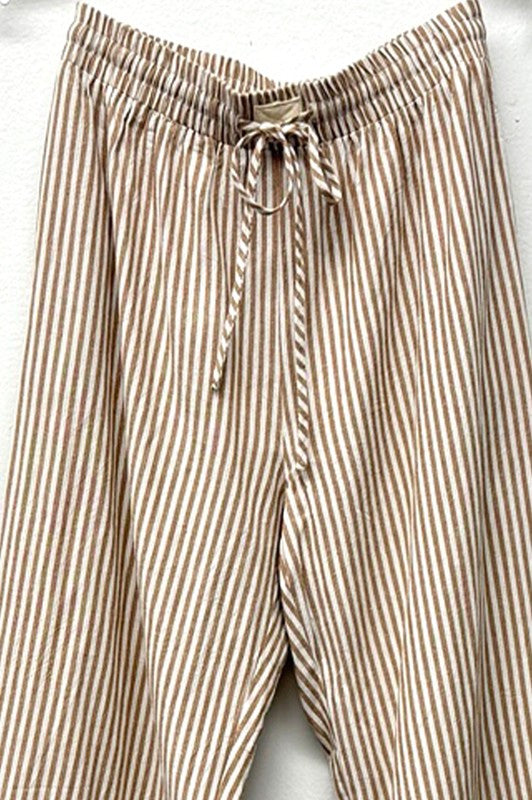 STRIPED WIDE LEG PANTS