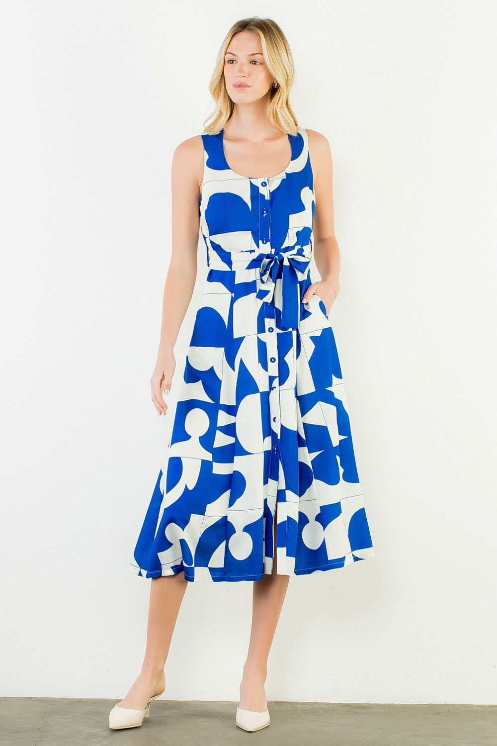 GEOMETRIC DRESS WITH TIE WAIST