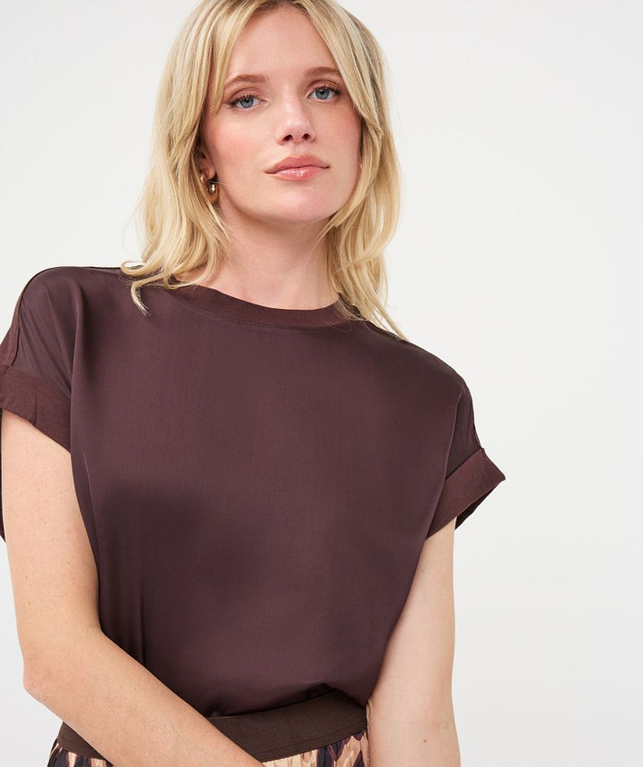 T-SHIRT ROLL UP SLEEVE SATIN
