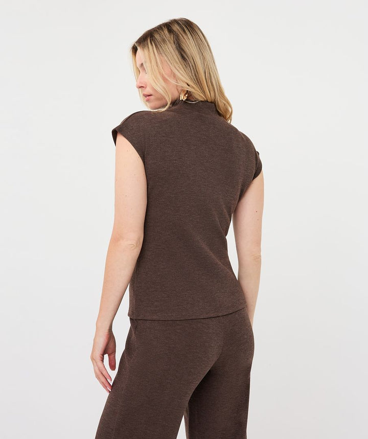 SWEATER SLEEVELESS MOCKNECK