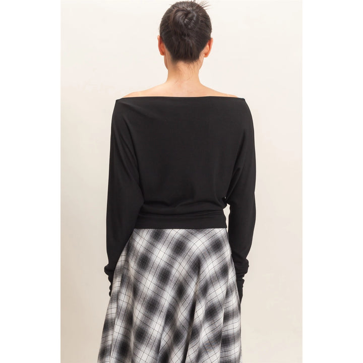 WIDE BOAT NECK DOLMAN SLEEVE TOP