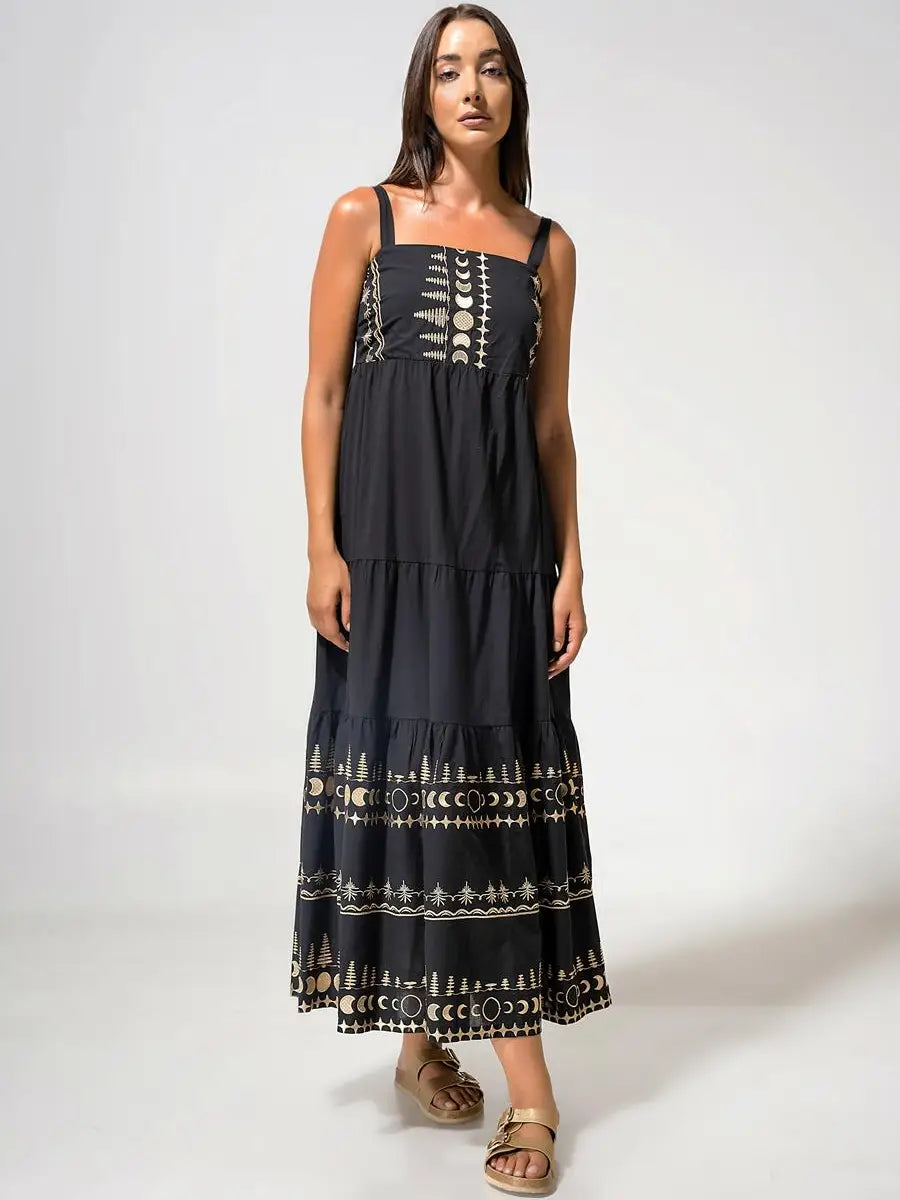 DRESS WITH EMBROIDERY