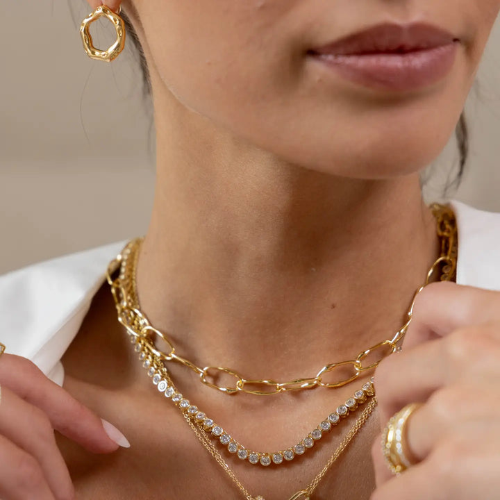 U LINK PAVE NECKLACE