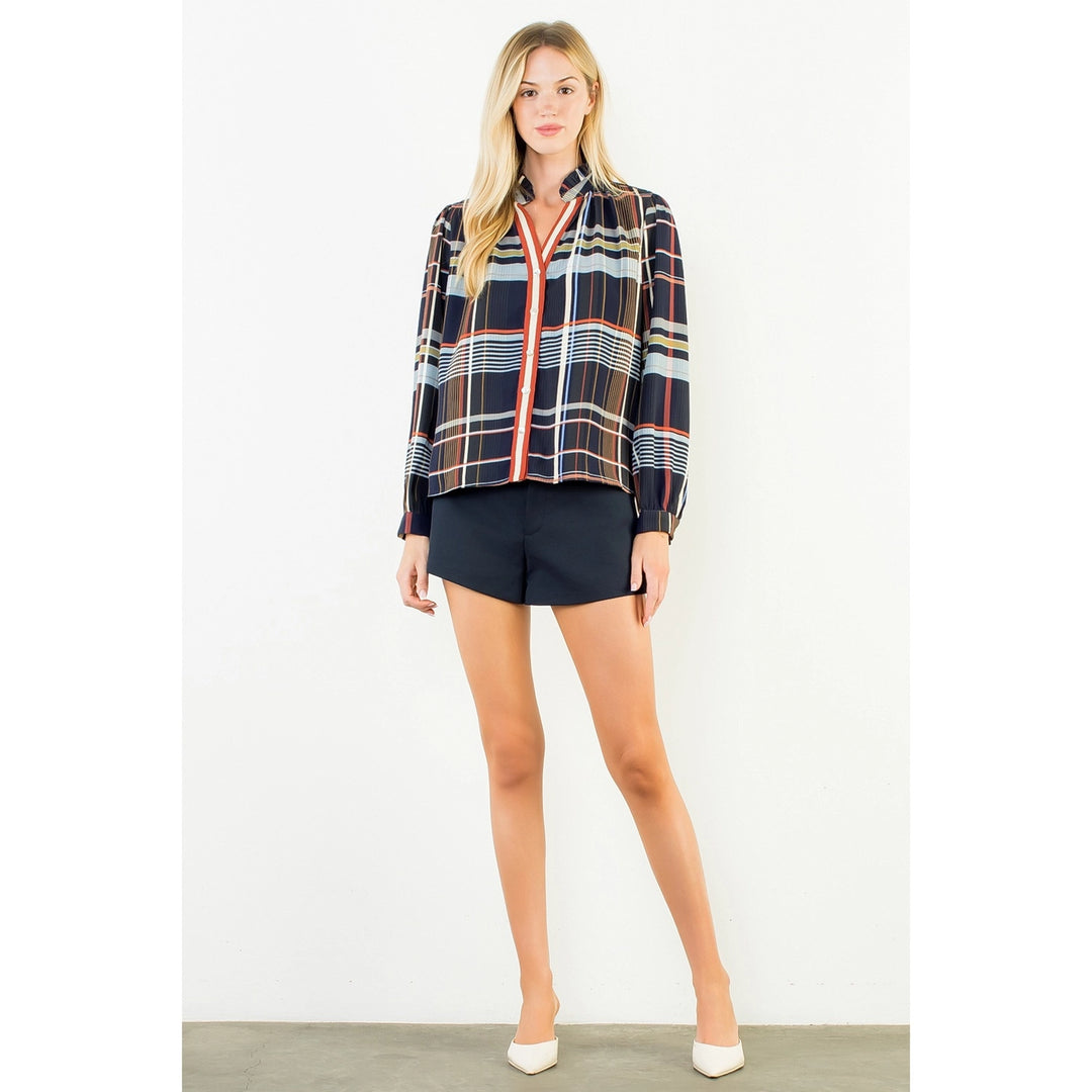 PLAID LONG SLEEVE BUTTON TOP