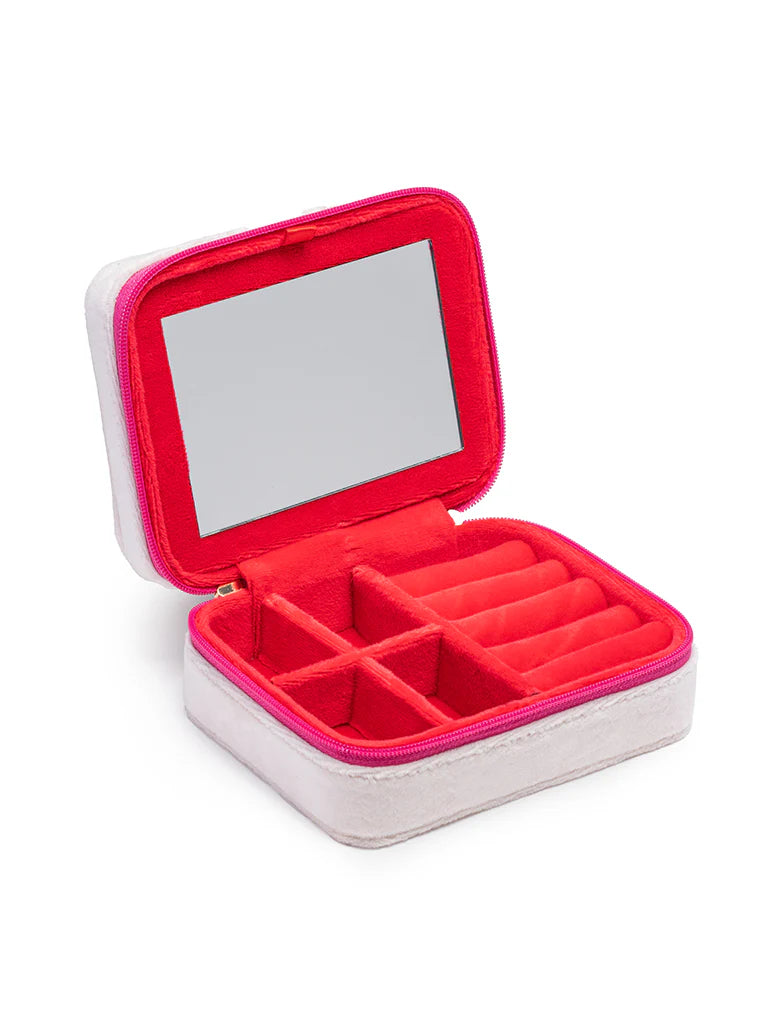 QUEEN OF HEARTS JEWELRY ZIP CASE