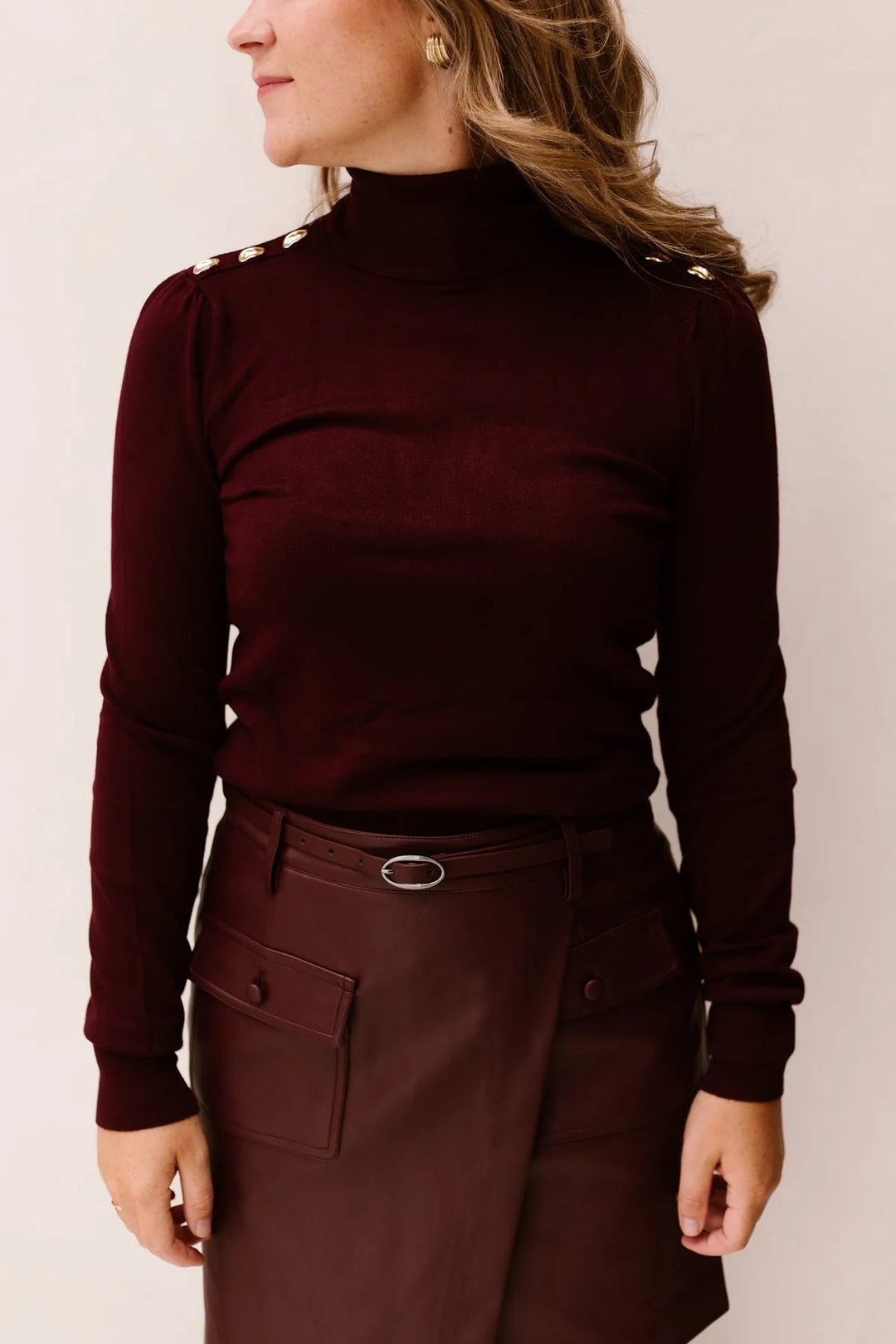 SWEATER SHOULDER BUTTON COL BASIC KNIT