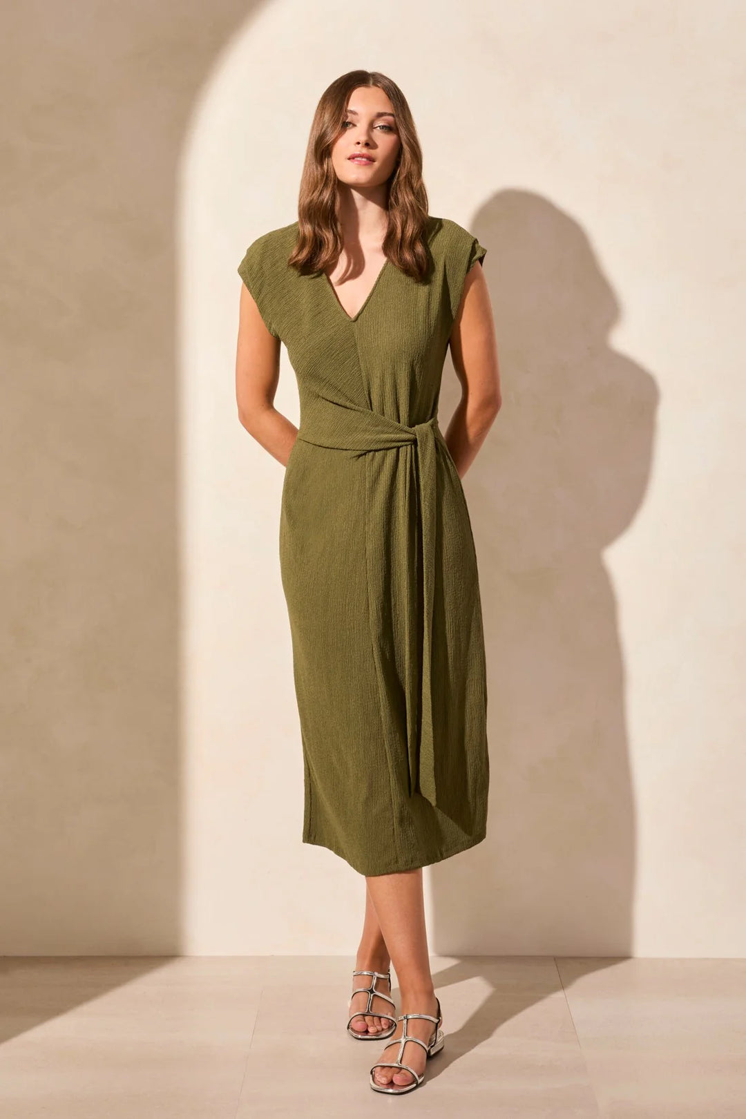 Textured Short-Sleeve Midi Dress With Front Tie - Extra Small / LODEN E Textured Short-Sleeve Midi Dress With Front Tie - Extra Small / LODEN E