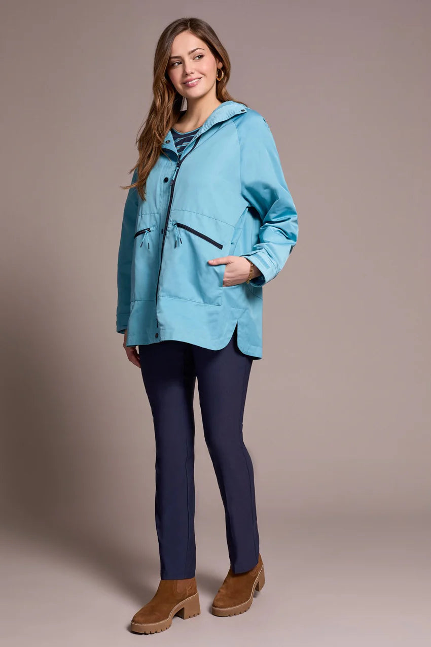 WATER REPELLENT LIGHTWEIGHT HOODED COAT
