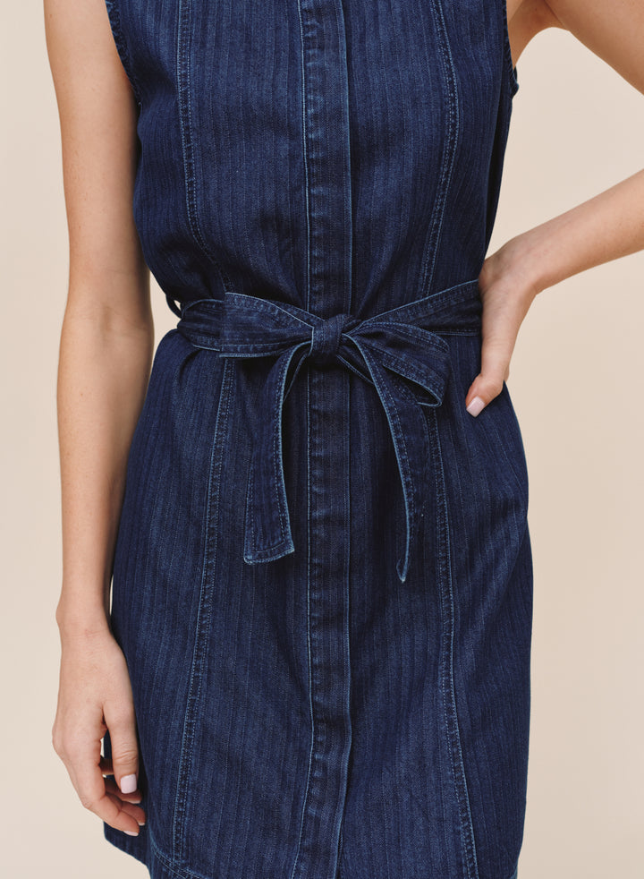 B60026-L64-004 - SLEEVELESS SEAMED SHIRT DRESS