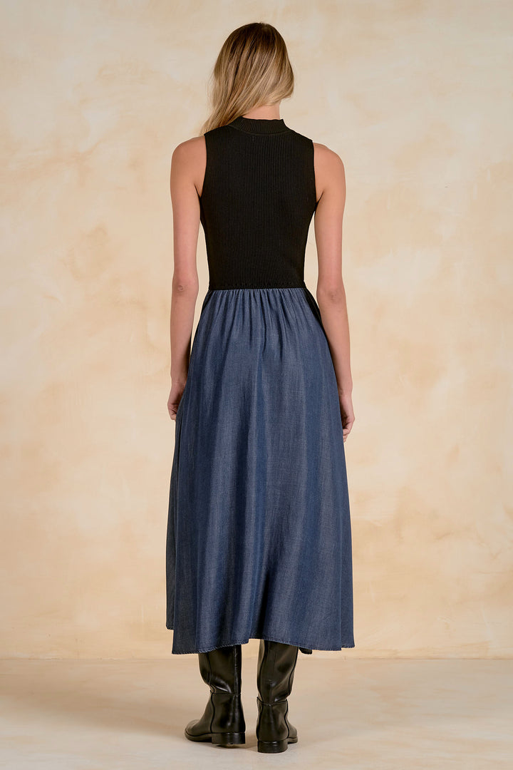 MOCK NECK SLEEVELESS MAXI DRESS
