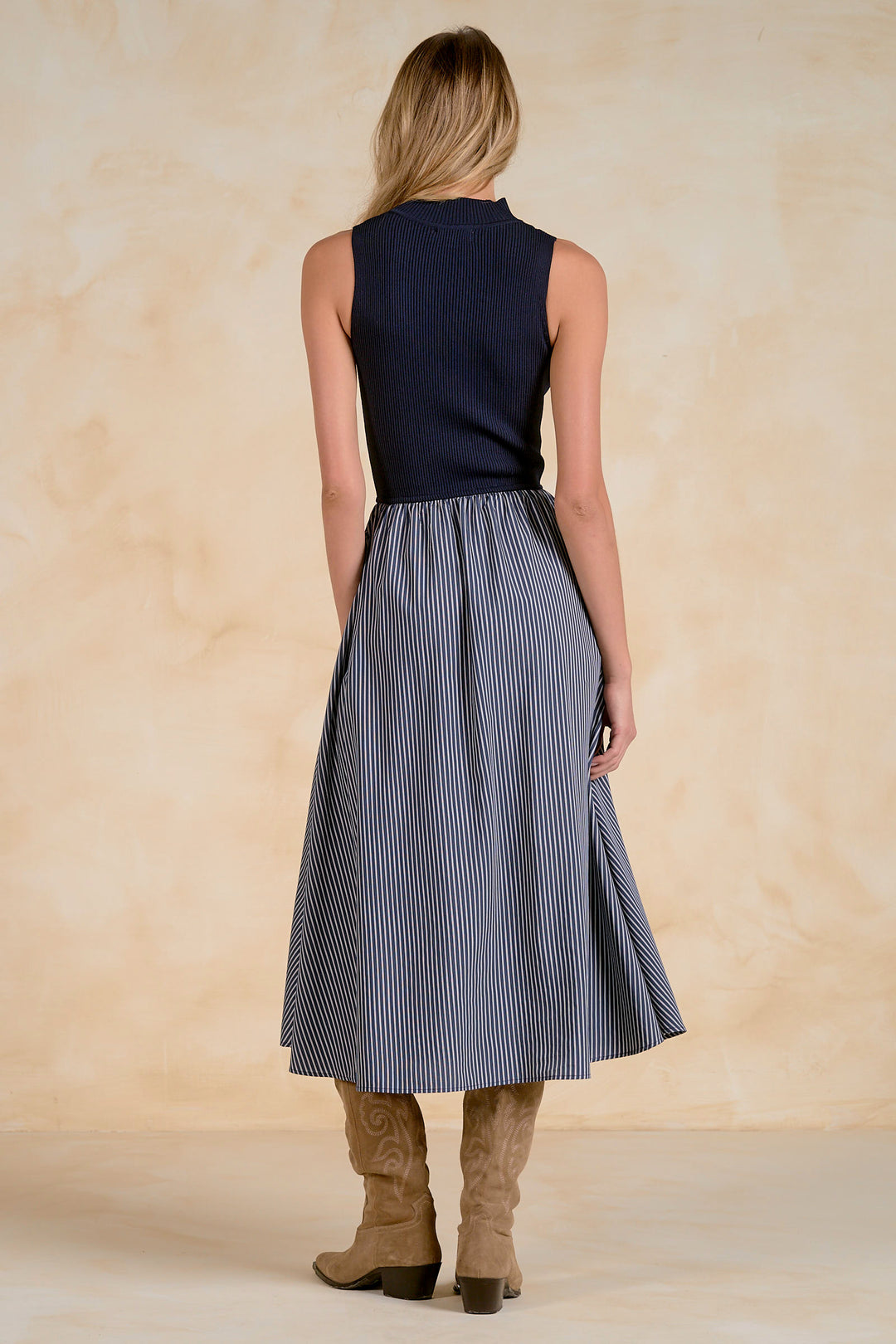 MOCK NECK SLEEVELESS DRESS