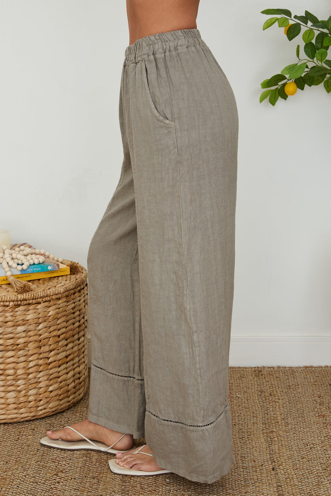 WIDE LEG PANTS WITH POCKETS