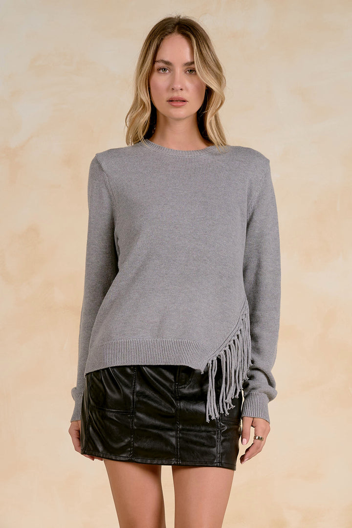 CREWNECK FRINGE SWEATER