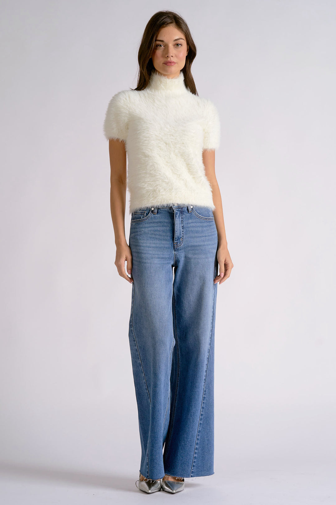 SHORT SLEEVE SWEATER