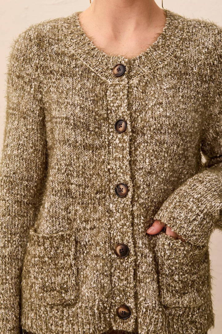 CREW NECK SWEATER CARDIGAN WITH POCKETS