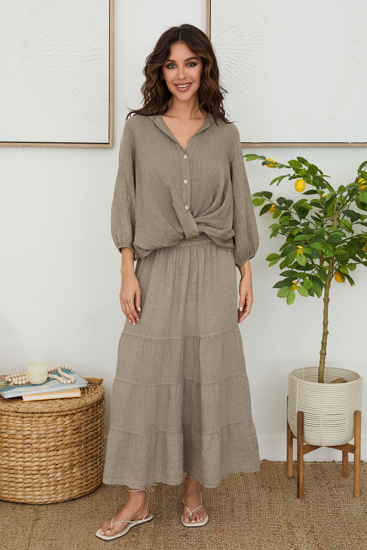 FRONT TWIST HEM HENLEY TOP