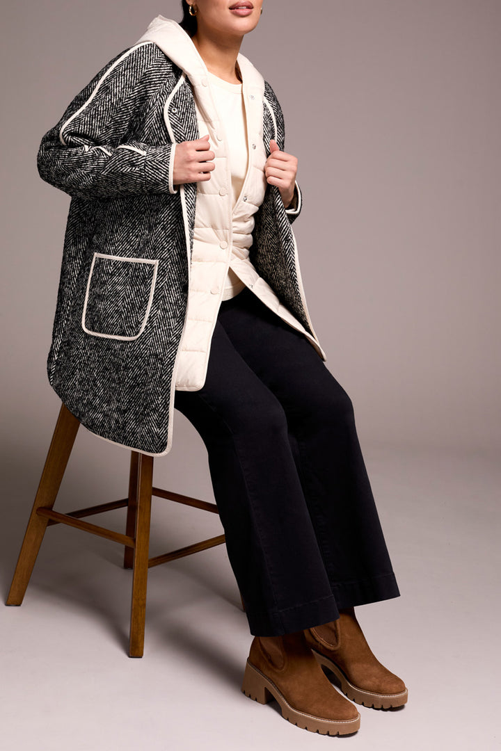 LONG SLEEVE COAT WITH FOOLER HOOD