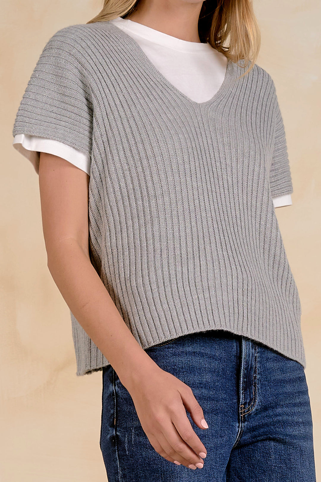 SHORT SLEEVE LAYERED SWEATER