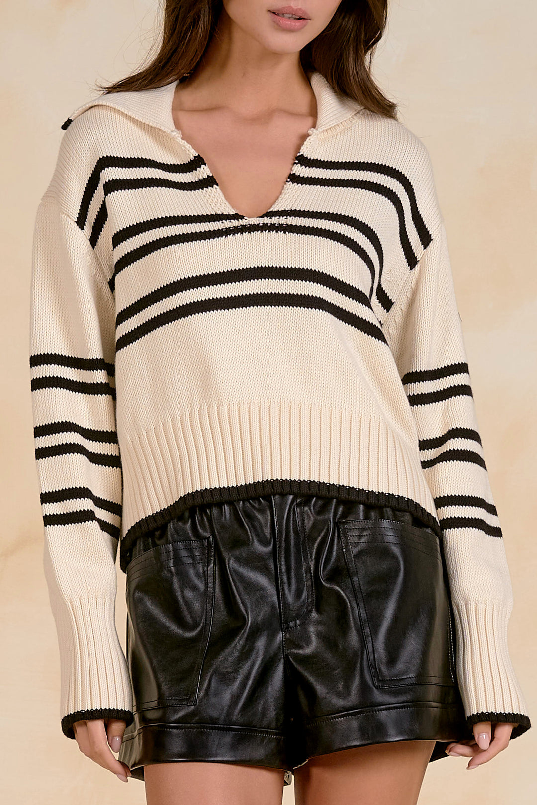 V NECK COLLARED SWEATER