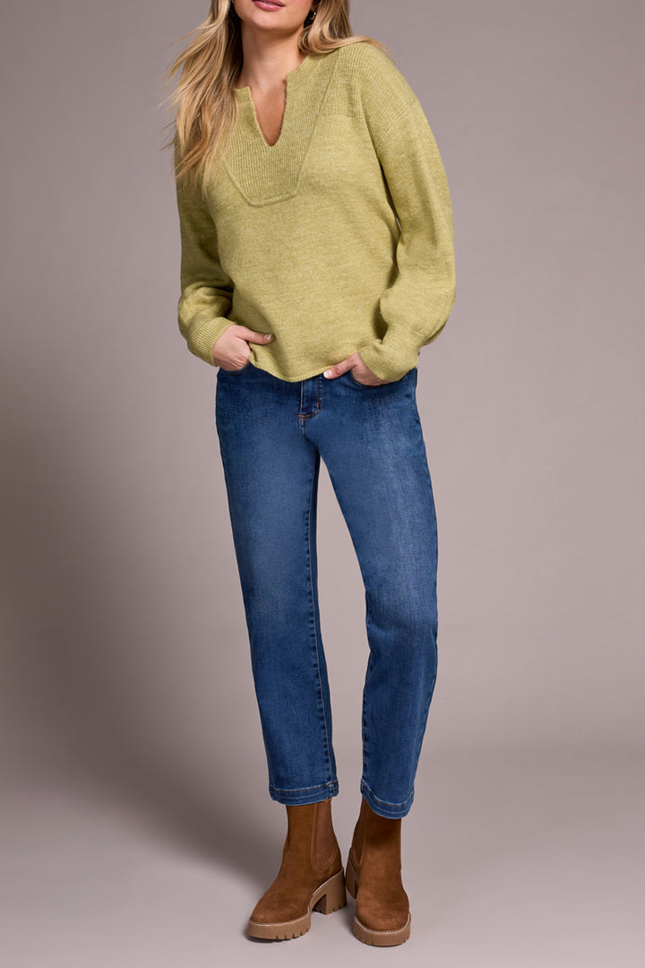 LONG SLEEVE NOTCH NECKLINE SWEATER