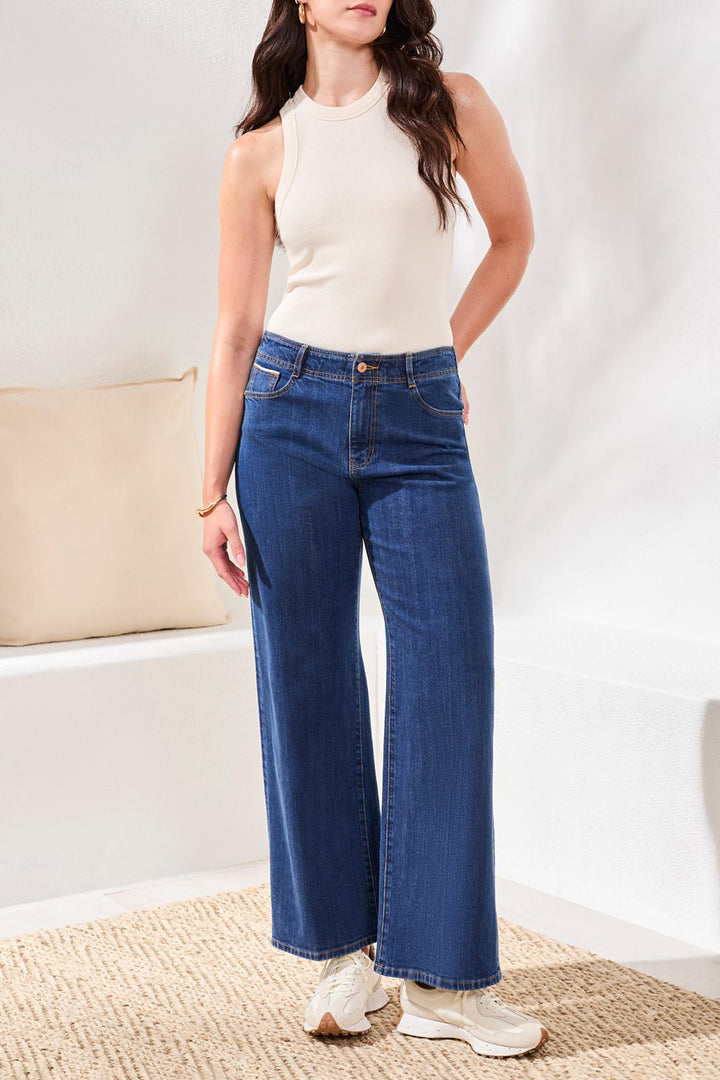 BROOKE HUGGING WIDE DENIM TROUSER