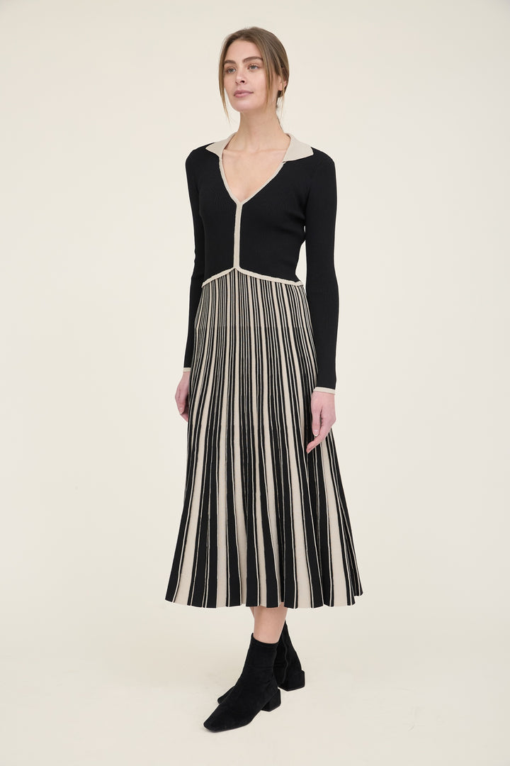 LONG SLEEVE V-NECK SWEATER DRESS