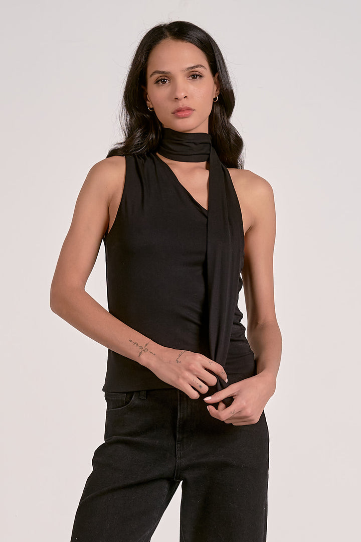 WRAP NECK SLEEVELESS TOP