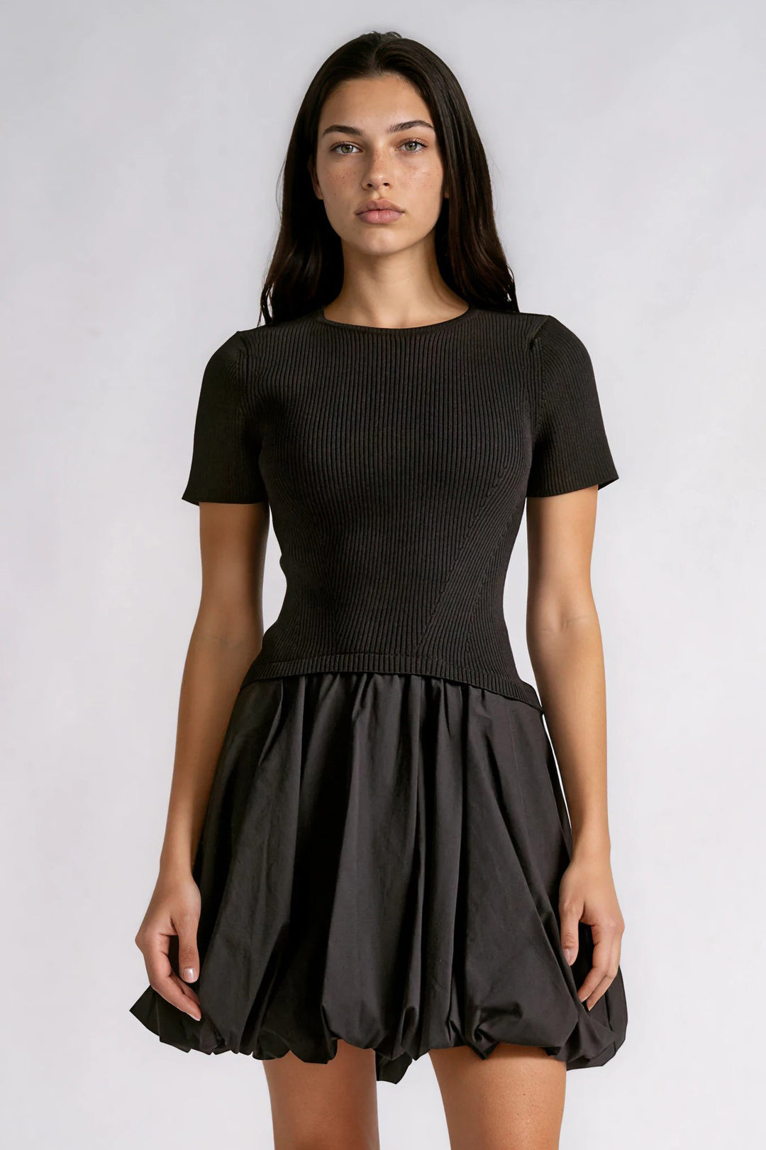 SHORT SLEEVE BALLOON BOTTOM DRESS
