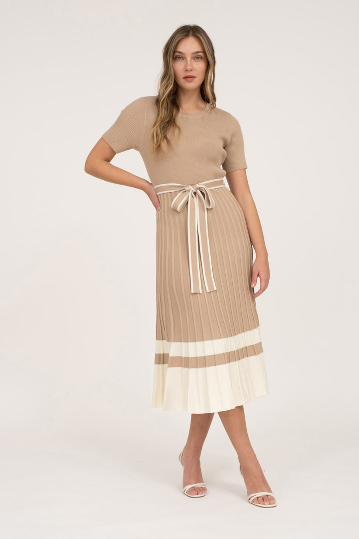 PLEATED SWEATER DRESS WITH BELT